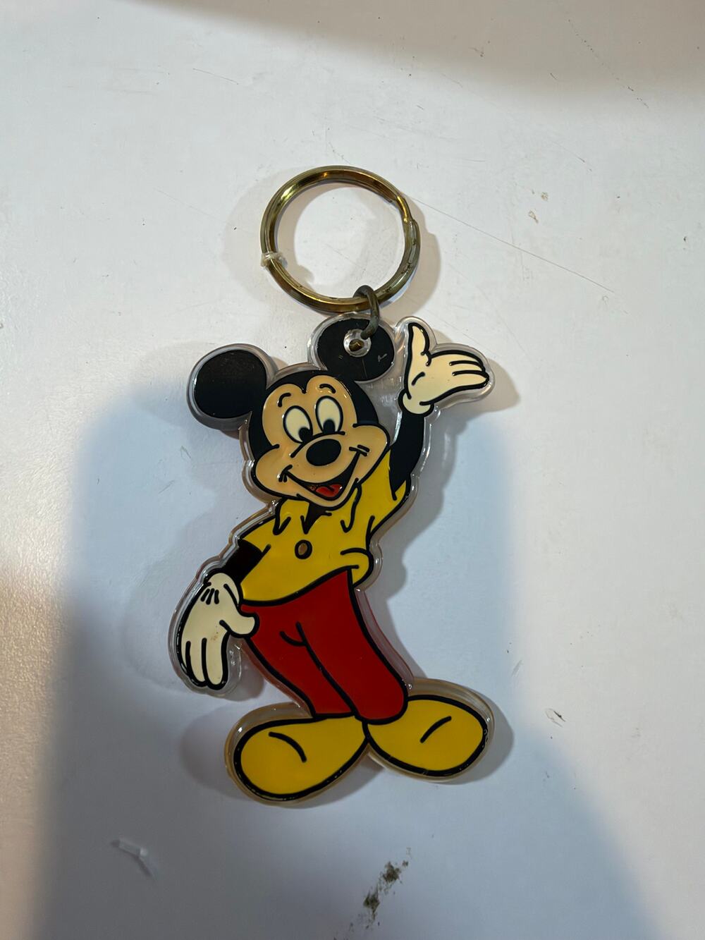 Vintage 90s ~ MICKEY MOUSE ~ WALT DISNEY WORLD ~ Acrylic Keychain